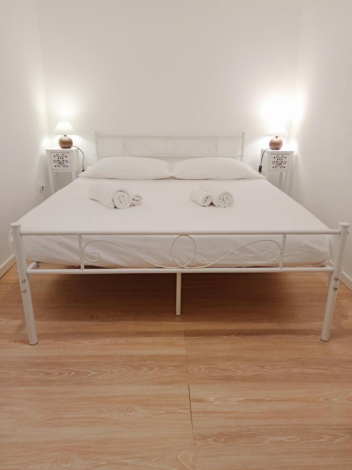 Maride Holiday Noto Exterior foto