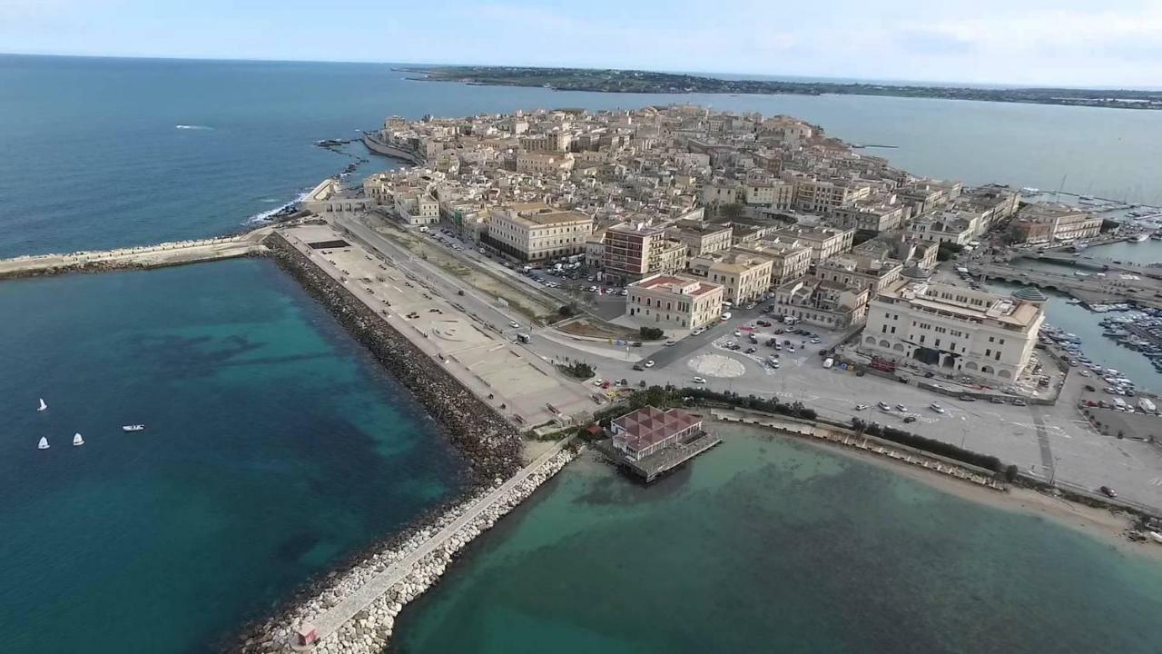 Maride Holiday Noto Exterior foto
